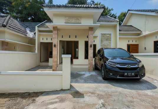 Graha Sejati 5 - Rumah Desain Mewah Harga Murah di Sleman Barat
