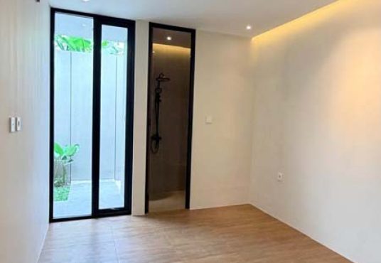 Rumah Baru Konsep Industrial Modern Dekat UGM & UII