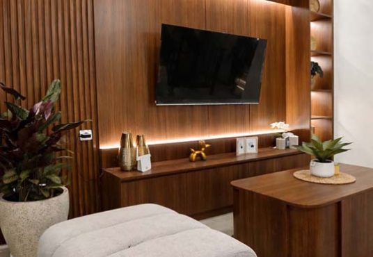 Rumah modern 2 lantai full furnished di kawasan Jalan Kaliurang Km.12 dekat UII