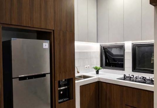 Rumah modern 2 lantai full furnished di kawasan Jalan Kaliurang Km.12 dekat UII