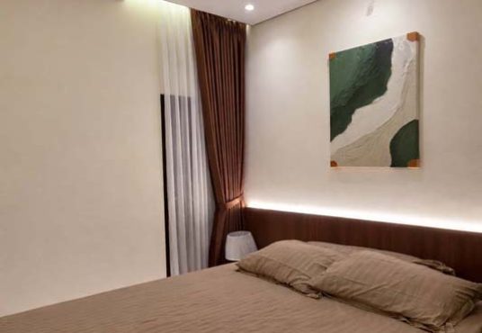 Rumah modern 2 lantai full furnished di kawasan Jalan Kaliurang Km.12 dekat UII