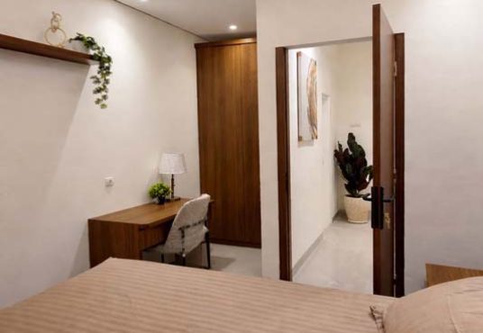 Rumah modern 2 lantai full furnished di kawasan Jalan Kaliurang Km.12 dekat UII