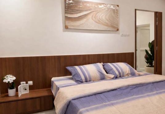 Rumah modern 2 lantai full furnished di kawasan Jalan Kaliurang Km.12 dekat UII