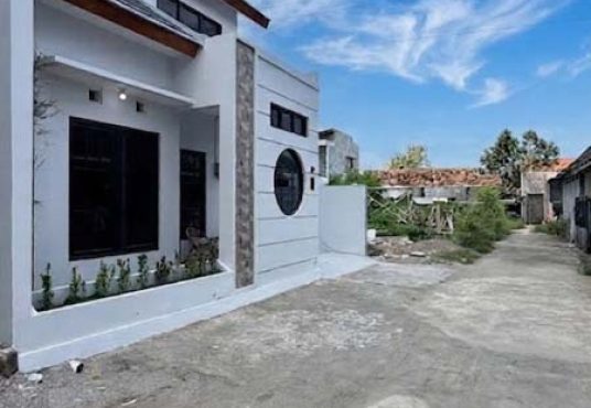 RUMAH JAPANDI FULL FURNISHED MEZANIN DI WIROKERTEN BANGUNTAPAN