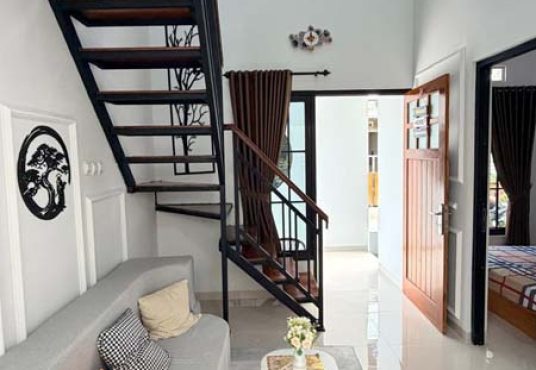 RUMAH JAPANDI FULL FURNISHED MEZANIN DI WIROKERTEN BANGUNTAPAN