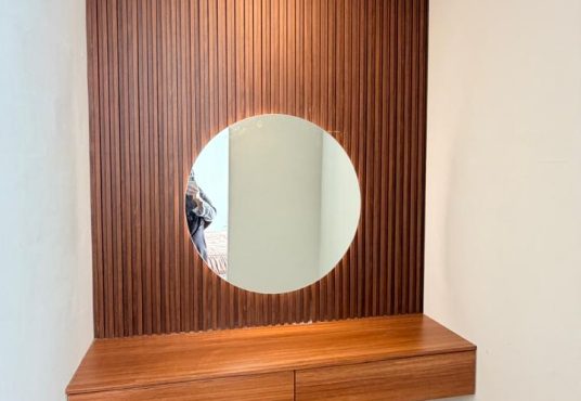 Rumah modern 2 lantai dengan desain kontemporer furnished siap huni Strategis di Tajem Maguwo