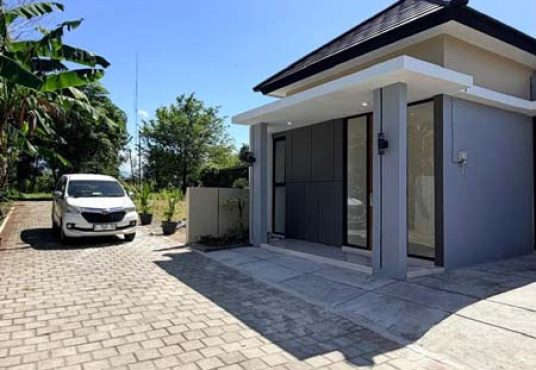 Rumah Minimalis Limasan Sleman Lokasi Strategis Dekat Stadion Maguwo