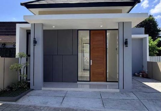 Rumah Minimalis Limasan Sleman Lokasi Strategis Dekat Stadion Maguwo