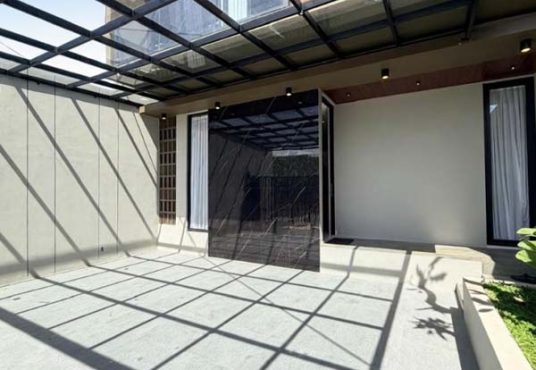 Rumah Baru Mewah 2 Lantai Kontemporer Full Furnished Jalan Kaliurang Km 9 Bakungan