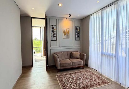 Rumah Baru Mewah 2 Lantai Kontemporer Full Furnished Jalan Kaliurang Km 9 Bakungan