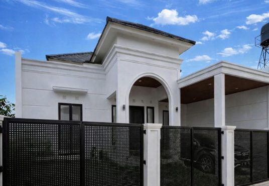 Rumah Mewah American Classic Modern Di Purwomartani Kalasan Sleman Dekat Exit Toll Purwomartani