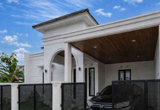 Rumah Mewah American Classic Modern Di Purwomartani Kalasan Sleman Dekat Exit Toll Purwomartani