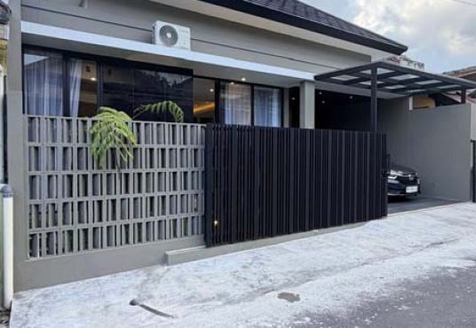 Rumah Baru Industrial Modern Furnished Dalam Perumahan One Gate System Jakal Km 14