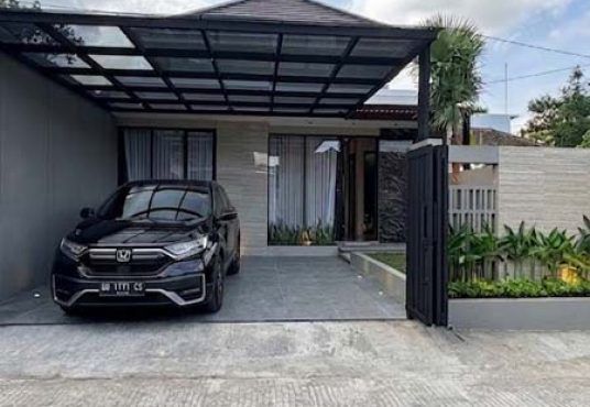 Rumah Baru Industrial Modern Full Furnished di Purwomartani