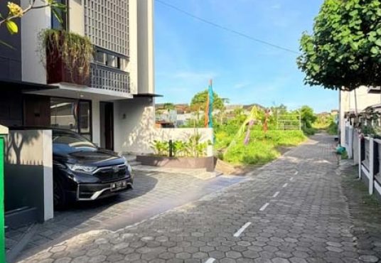 Rumah Mewah Modern 2 Lantai Smart Home dekat Jogjabay