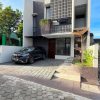 Rumah Mewah Modern 2 Lantai Smart Home dekat Jogjabay