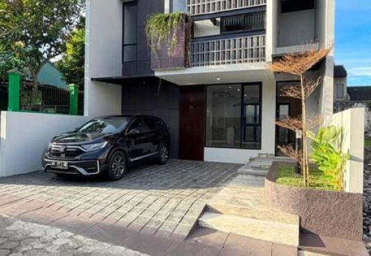 Rumah Mewah Modern 2 Lantai Smart Home dekat Jogjabay