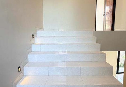 Rumah Mewah Modern 2 Lantai Smart Home dekat Jogjabay