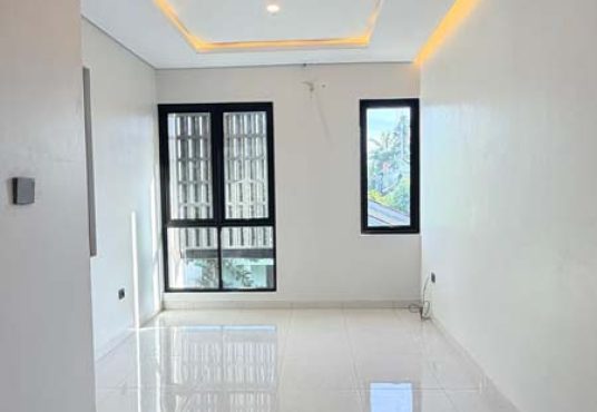 Rumah Mewah Modern 2 Lantai Smart Home dekat Jogjabay