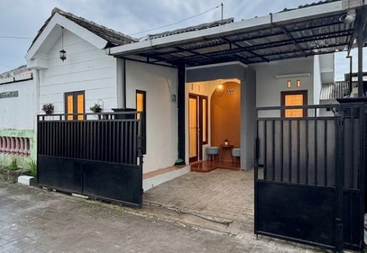 Rumah Siap Huni Full Furnish Harga Ekonomis Dekat Pasar Pleret