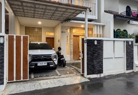 Rumah 2 Lantai di Perumahan Banteng Jl. Kaliurang km 8