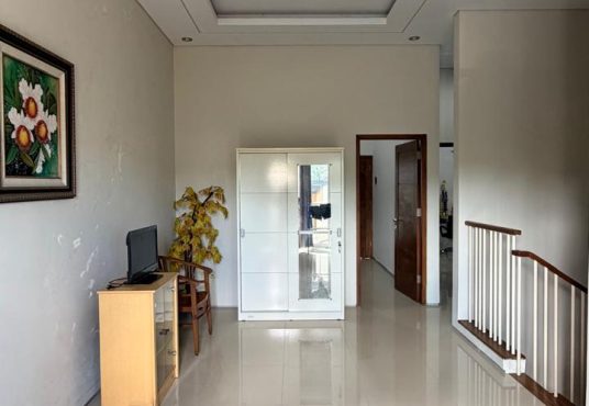 Rumah 2 Lantai di Perumahan Banteng Jl. Kaliurang km 8