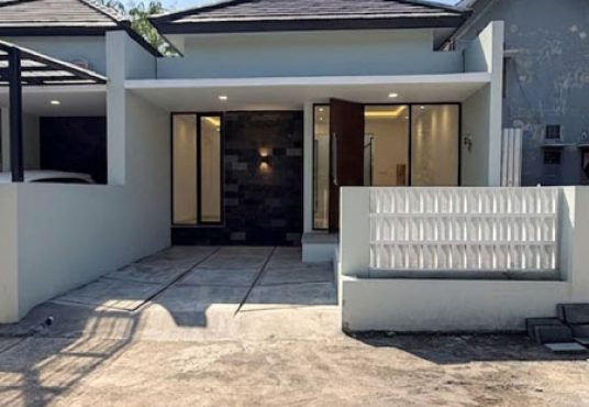 Rumah Cantik Limasan Modern di Karangjati Tamantirto dekat Kampus UMY