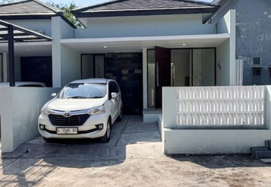Rumah Cantik Limasan Modern di Karangjati Tamantirto dekat Kampus UMY