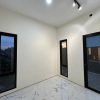 Rumah Modern Etnik Estetik dalam mini cluster di Kasongan