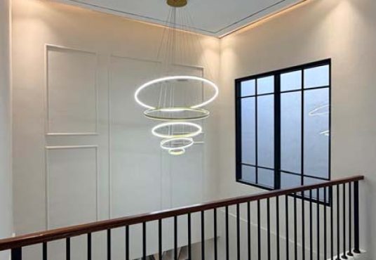 Rumah Baru Modern 2 Lantai Kontemporer Premium di Area Perumahan Jalan Kaliurang KM 6