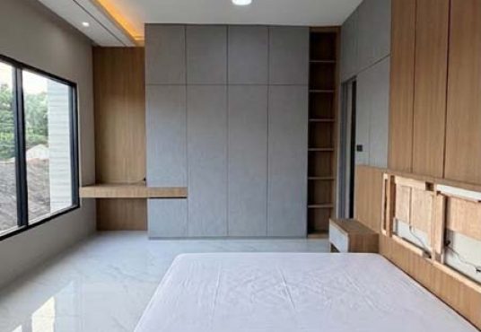 Rumah Baru Modern 2 Lantai Kontemporer Premium di Area Perumahan Jalan Kaliurang KM 6