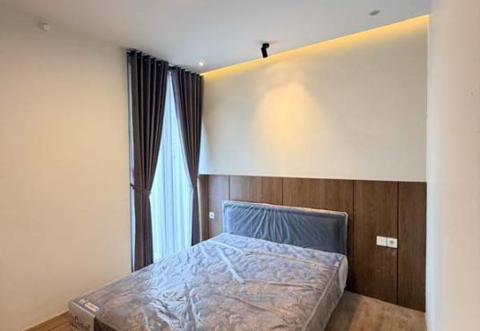 Rumah Cantik Kontemporer Modern 2 lantai Furnished di Jalan Kaliurang Km 9