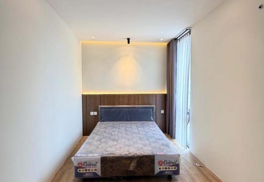 Rumah Cantik Kontemporer Modern 2 lantai Furnished di Jalan Kaliurang Km 9