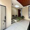 Rumah 2 Lantai Kontemporer Full Furnished di Maguwoharjo dekat Kampus Respati