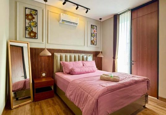 Rumah 2 Lantai Kontemporer Full Furnished di Maguwoharjo dekat Kampus Respati