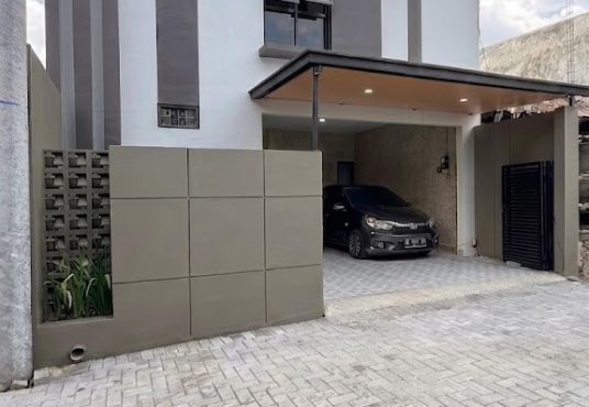 Kost Exclusive modern full furnished di area premium Condong Catur