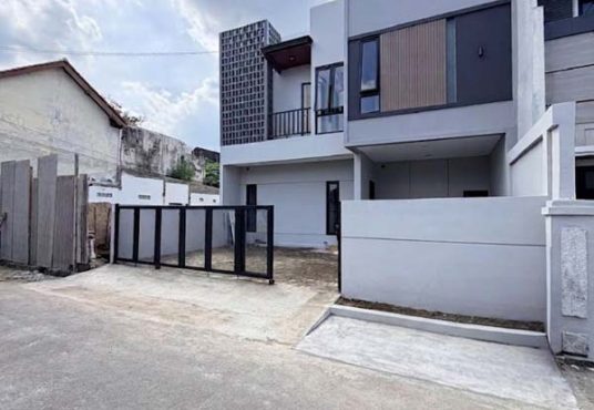Dijual Kost Exclusive Semi Apartemen dekat Kampus UPN/AMIKOM