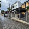 Rumah Strategis 2 lantai dalam perumahan Sawitsari dekat UGM