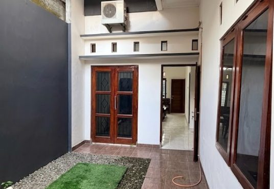 Rumah Strategis 2 lantai dalam perumahan Sawitsari dekat UGM