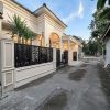 Rumah Mewah Desain Klasik Mediteran Modern Utara Jogja Bay