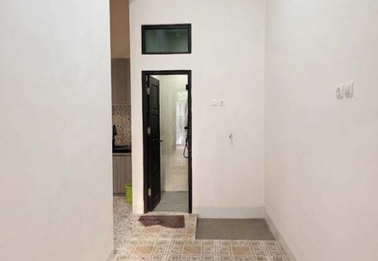 Rumah Mewah Desain Klasik Mediteran Modern Utara Jogja Bay