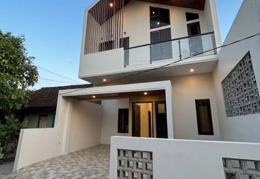 Rumah Scandinavian Murah 2 Lantai Elegan Dekat RS Nur Hidayah