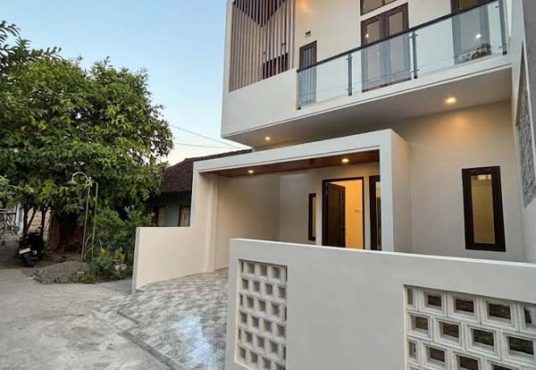 Rumah Scandinavian Murah 2 Lantai Elegan Dekat RS Nur Hidayah