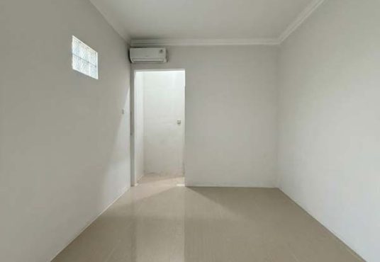 Rumah 2 lantai view sawah di Jalan Parangtritis KM 5 Bangunharjo Sewon Bantul