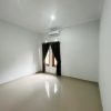 Rumah 2 lantai Semi Furnished Tanah Luas Tamanmartani dekat Exit Tol Purwomartani