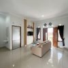 Rumah 2 lantai Semi Furnished Tanah Luas Tamanmartani dekat Exit Tol Purwomartani