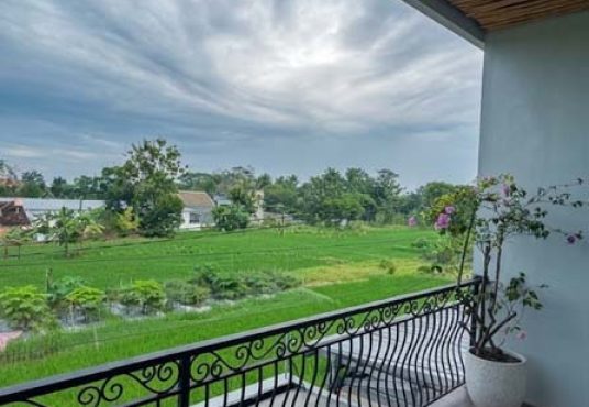 VILLA VIEW SAWAH FULL FURNISHED JAKAL KM 11
