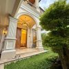 Rumah Villa Mewah Classic Mediteran dekat Tugu Jogja