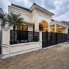 Rumah Mewah Desain Klasik Mediteran Modern Utara Jogja Bay
