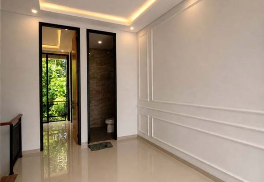Rumah Baru 2Lantai Kontemporer Jakal km 13 Dekat Kampus UII